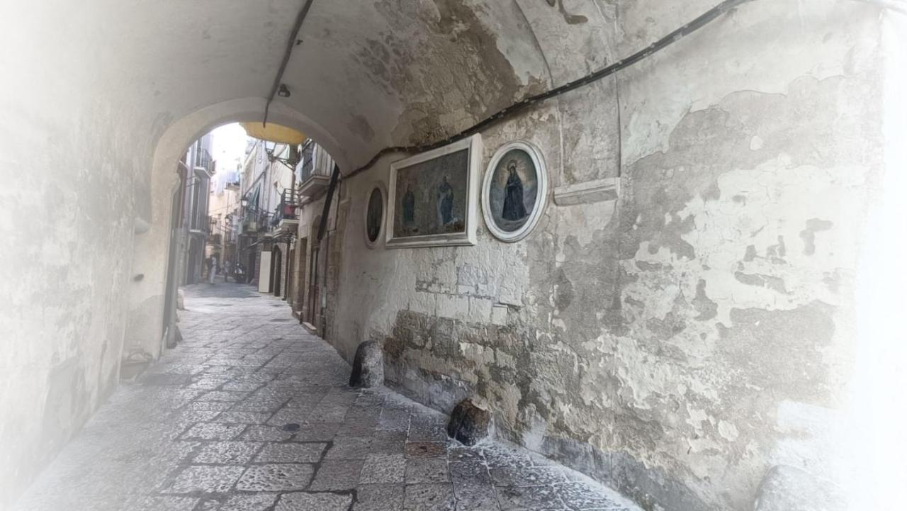 בארי B&B Il Castello מראה חיצוני תמונה