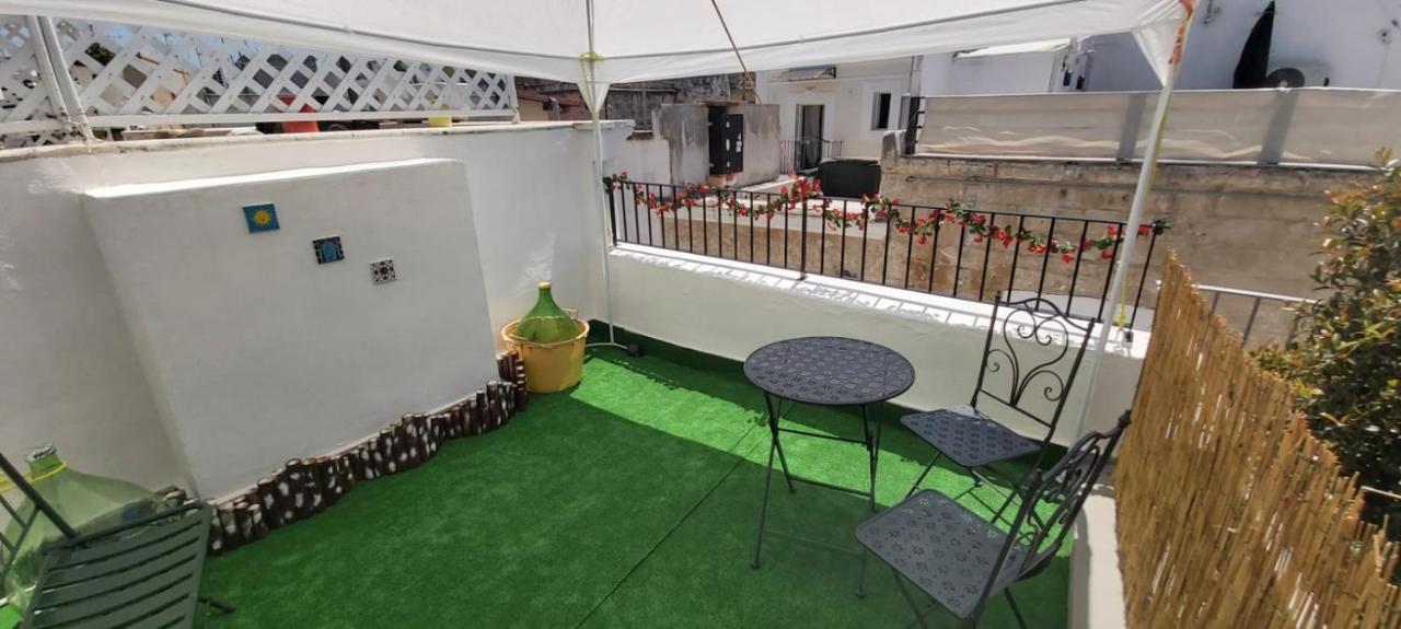 בארי B&B Il Castello מראה חיצוני תמונה